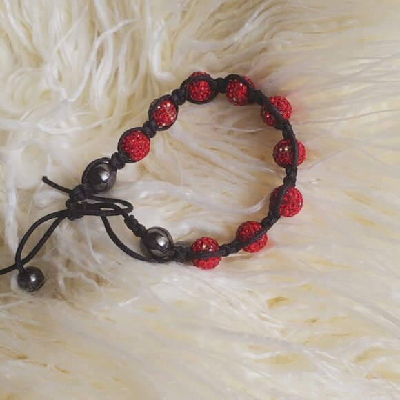 Unisex Ruby Red Coloured Swarovski Crystal Balls & Smooth Round Hematite Beads🌴 - Picture 6 of 6